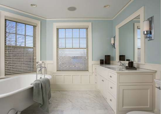 9 Top Tips for a Bathroom That Cleans Itself - Cleaning & Household 2024 | PopcornTime