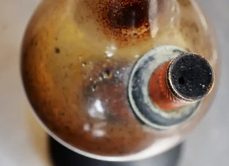 How to Clean Your Bong (And Other Smoking Devices)