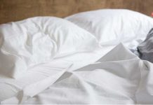 Why People Aren’t Using Top Sheets On Beds Anymore