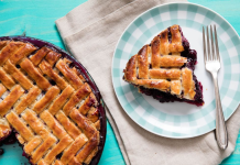 08 tips to make your pie crust take the spotlight away from the turkey