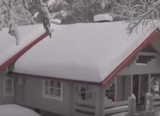 How To Use A Single Piece Of Rope To Remove Heavy Snow From A Roof