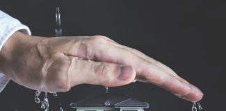 Solved! Does Homeowners Insurance Cover Water Damage From Rain?