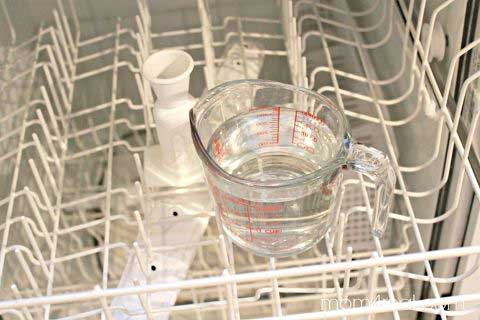 How To Prevent Your Dishes From Becoming Cloudy In The Dishwasher - Cleaning & Household 2024 | PopcornTime