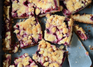 Blackberry Pie Bars