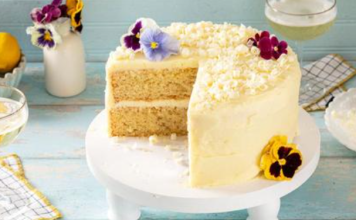Sunny lemon cake