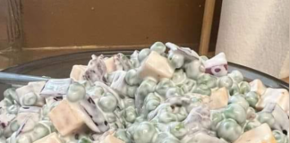 CLASSIC CREAMY PEA SALAD