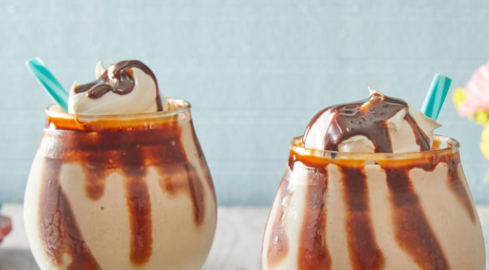 This Mudslide Is a Boozy Frozen Dessert