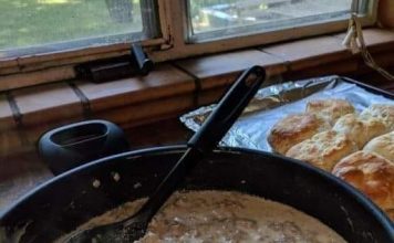 SAUSAGE GRAVY RECIPE