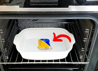 The trick to “effortless” oven cleaning. Even burnt grease disappears