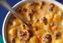 CREAMY POTATO & HAMBURGER SOUP