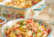 This Baked Feta Pasta Recipe Went Viral For A Reason