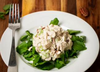 I Tried Dolly Parton’s Pecan Chicken Salad and It Was So Good, It’s Now in My Lunch Rotation