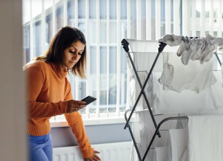 How to dry clothes in the washing machine?