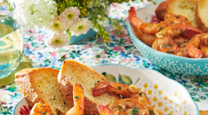 This Lemony Garlic Shrimp Is Your New Favorite 15-Minute Dinner