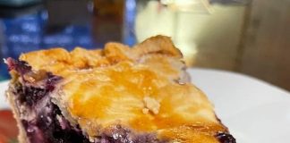 IRON SKILLET BLACKBERRY COBBLER