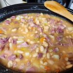 GREAT NORTHERN BEANS IN THE CROCKPOT