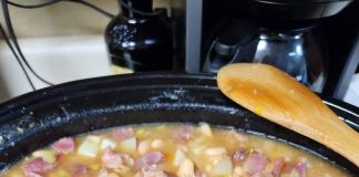 GREAT NORTHERN BEANS IN THE CROCKPOT