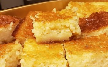 PINEAPPLE CAKE BARS