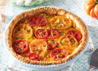 How To Bake The Prettiest Heirloom Tomato Pie