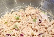 DELI-STYLE CHICKEN SALAD