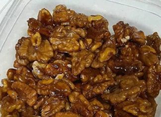 5 MINUTE CARAMEL WALNUTS