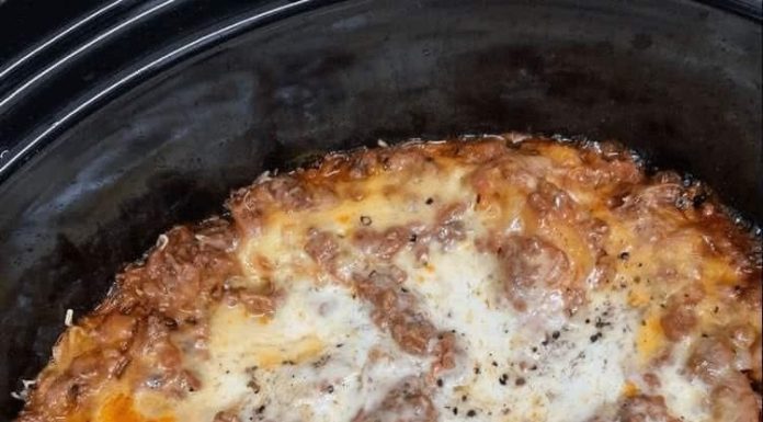 CROCKPOT LASAGNA