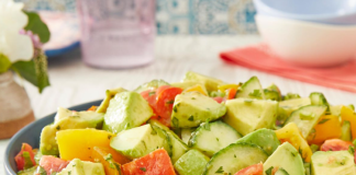 You Want Seconds Of This Creamy,Crunchy Avocado Salad