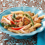 Make Chichen Fajita Pasta For An Easy Family Dinner
