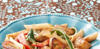 Make Chichen Fajita Pasta For An Easy Family Dinner