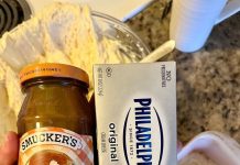 CARAMEL CREAM CHEESE BREAD