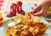 Easy , Cheesy Chicken Nachos Are a Total Touchdown