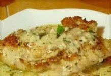 CREAMY GARLIC BUTTER PARMESAN CHICKEN