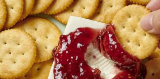 Raspberry Pepper Jelly Cream Cheese Dip Recipe