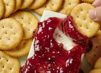 Raspberry Pepper Jelly Cream Cheese Dip Recipe