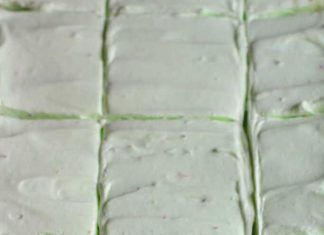 Pistachio Pineapple Cake