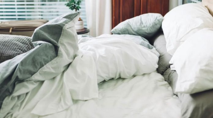 According To Laundry Experts, You Should Be Washing Your Sheets At Least Once A Week