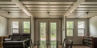 Man Builds Cozy And Functional Home Out Of Shipping Containers