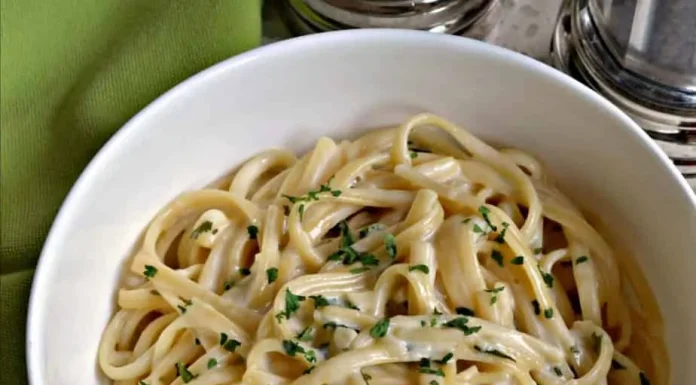 Creamy Garlic Parmesan Pasta Perfection