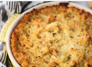 Mama’s Cornbread Dressing