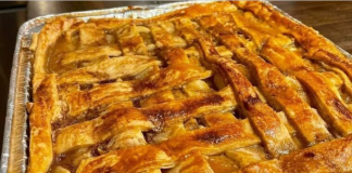 Grandma’s Peach Cobbler pie