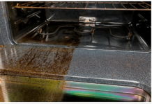 An Ingenious Method to Clean Your Oven Overnight