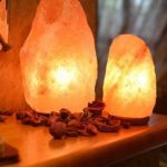 8 Benefits To Having A Himalayan Salt Lamp In Your Home
