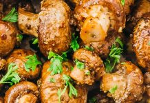 ROASTED GARLIC MUSHROOMS!!!