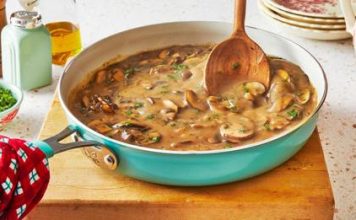 Mushroom Marvel Gravy