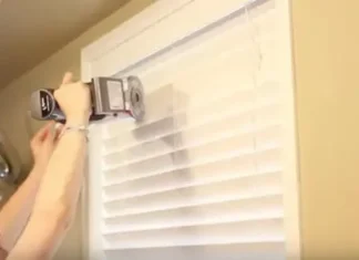 Here’s an easy way to clean your blinds without taking them down.