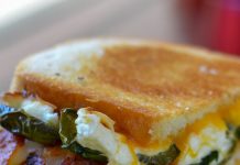 Spicy Jalapeño Bliss – A Gourmet Twist on Grilled Cheese