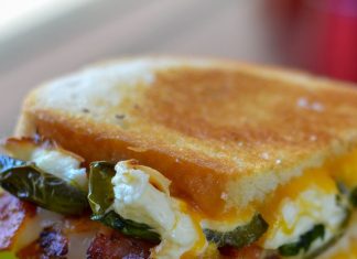Spicy Jalapeño Bliss – A Gourmet Twist on Grilled Cheese