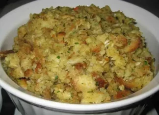 My Mom’s Perfect Thanksgiving Stuffing