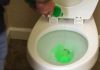 handyman pours dish soap into toilet – when he shows why? I Ran to try it!