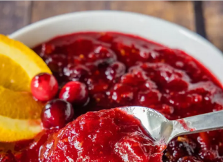 Easy Cranberry Sauce